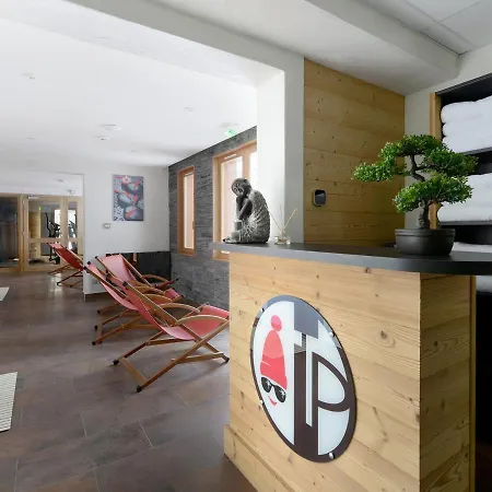 Appartement Montchavin Les Coches, 3 Pièces, 6 Personnes - Fr-1-181-937 *